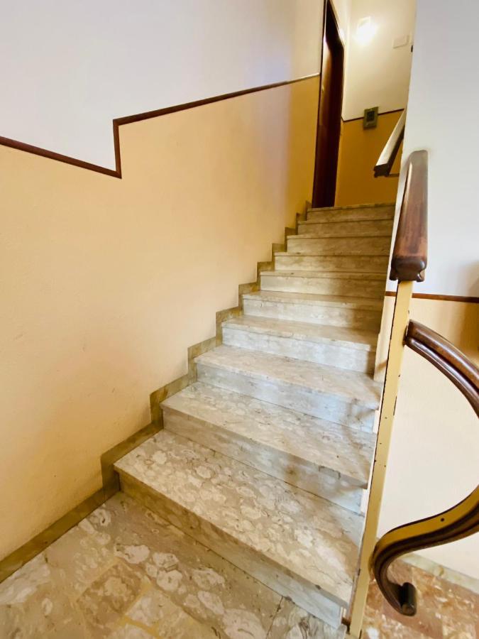 Hostdomus - Bilocale Sul Borgo Apartment Finale Ligure Exterior photo